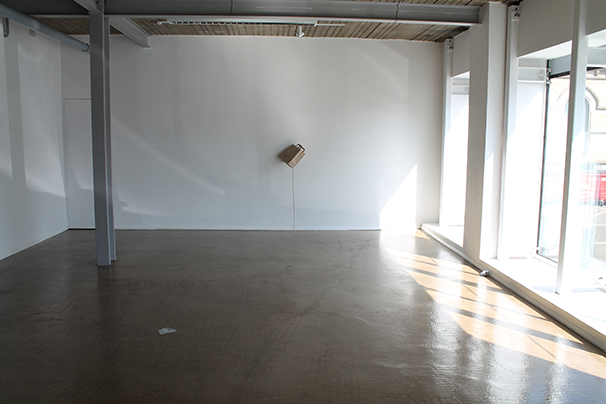 OBJECT / A | Artists | Lee Machell: Camera (2013) / Bag (2010) / Blind (2013)